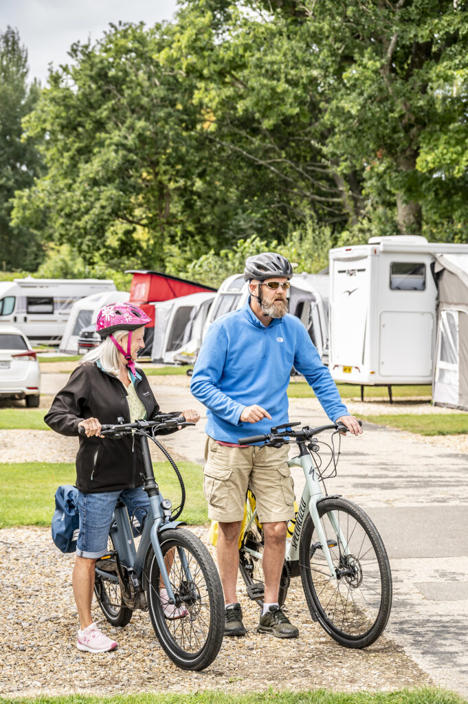 Active holiday with direct countryside trail access from the park
