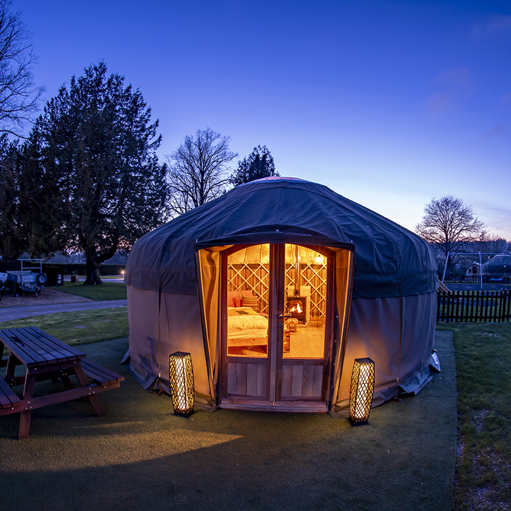 Cosy Star-gazing Yurt perfect for autumn stays